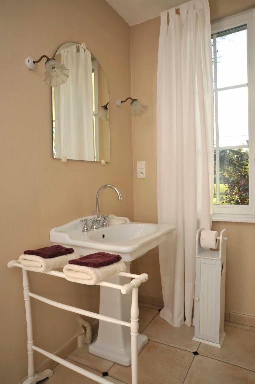 Chambres Et Tables D'Hotes Le Voriou Couddes Zimmer foto